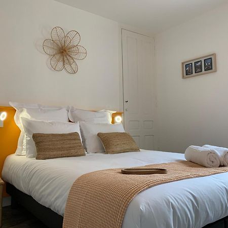 Logis St Joseph Bed & Breakfast Angers Dış mekan fotoğraf
