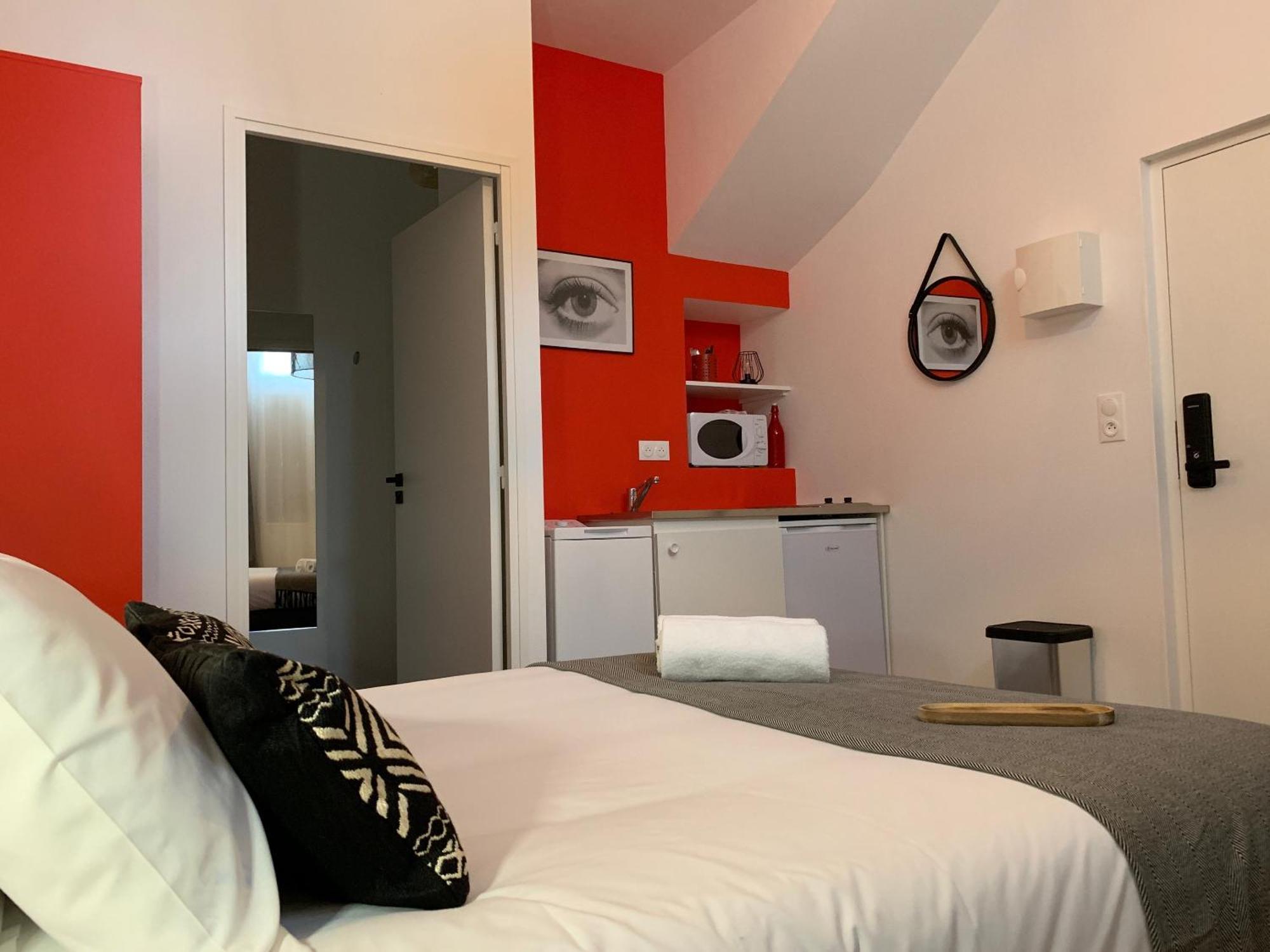 Logis St Joseph Bed & Breakfast Angers Dış mekan fotoğraf