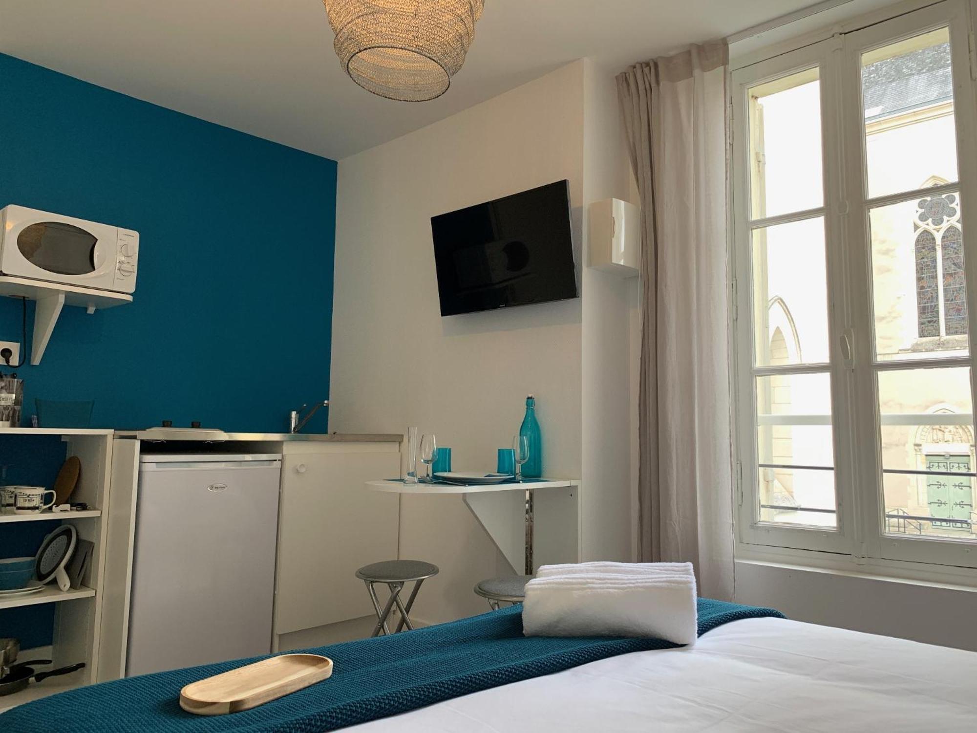 Logis St Joseph Bed & Breakfast Angers Dış mekan fotoğraf