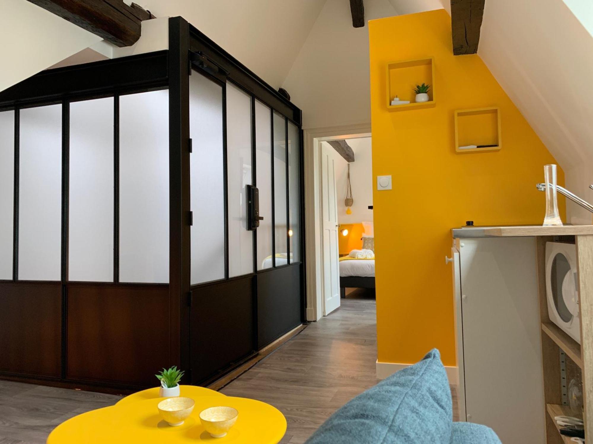 Logis St Joseph Bed & Breakfast Angers Dış mekan fotoğraf