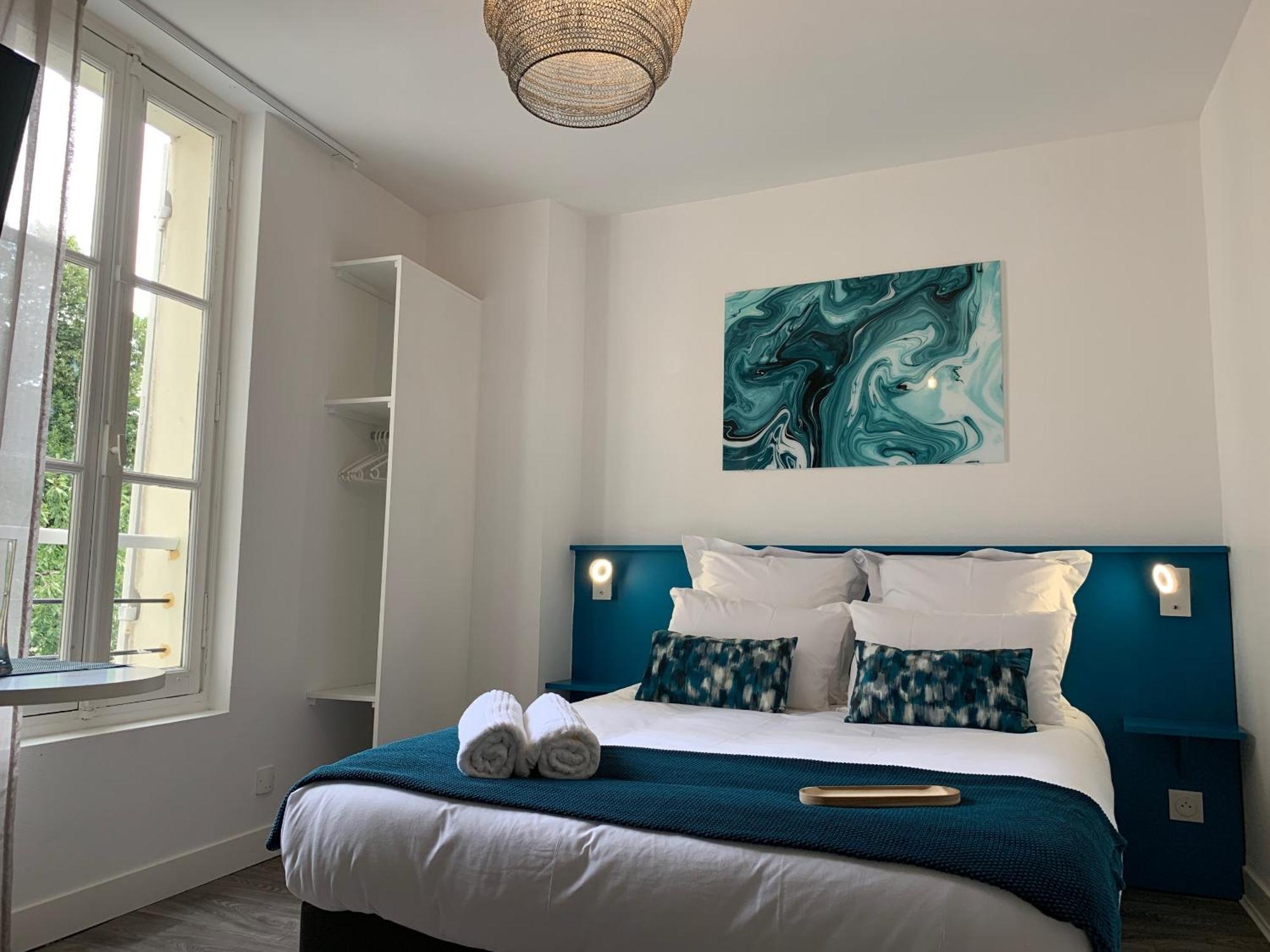 Logis St Joseph Bed & Breakfast Angers Dış mekan fotoğraf